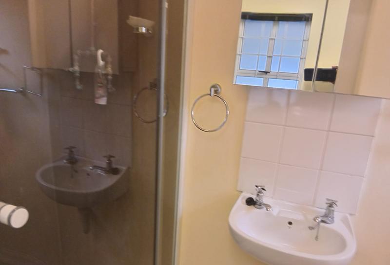 To Let 1 Bedroom Property for Rent in Grahamstown Eastern Cape